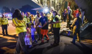 EE. UU. asegura que 1,6 millones de migrantes se han "autodeportado" este año