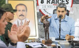 Maduro acusa al cardenal Porras de conspirar contra canonización de José Gregorio