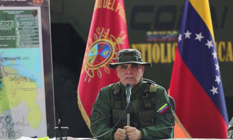 Padrino López a EE. UU.: “No cometan un error de cálculo al agredir a Venezuela”