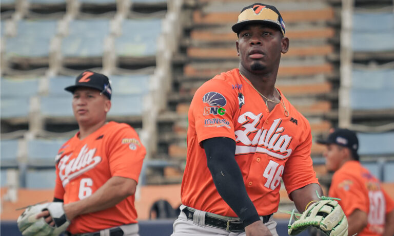 Yonathan Perlaza se suma a las prácticas de Águilas del Zulia