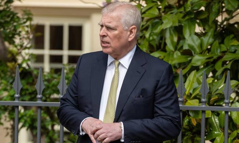 Andrés pierde su título de príncipe, honores y su mansión