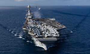 Senador asegura que Trump evalúa ataques por tierra en Venezuela y Colombia