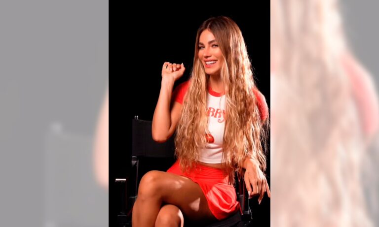 Aleska Génesis anuncia su pódcast "La cereza del pastel"