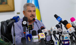 Gobernación se une al Júbilo Nacional no laborable por la doble canonización