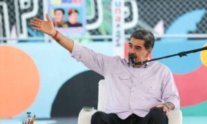Maduro pide quitar nacionalidad a quien "se sume" a una invasión extranjera