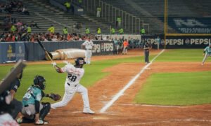 Bravos domina en Maracaibo y corta racha de Águilas con triunfo 6-2