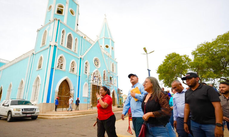 Gobernador supervisa el arranque de la rehabilitación de la Iglesia Santa Lucía