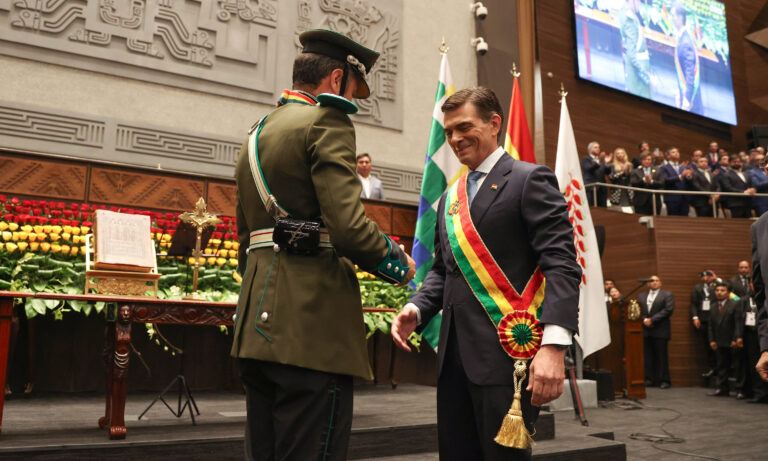 Rodrigo Paz asume la presidencia de Bolivia y pone fin a 20 años de socialismo