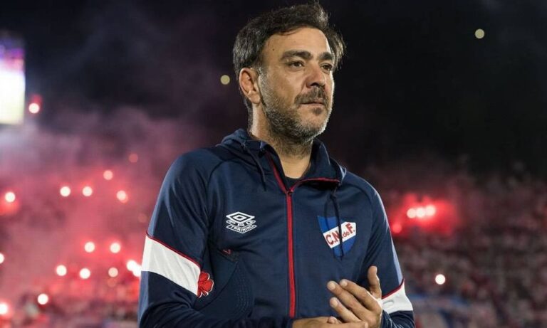 El uruguayo Álvaro Recoba es el nuevo técnico del Deportivo Táchira