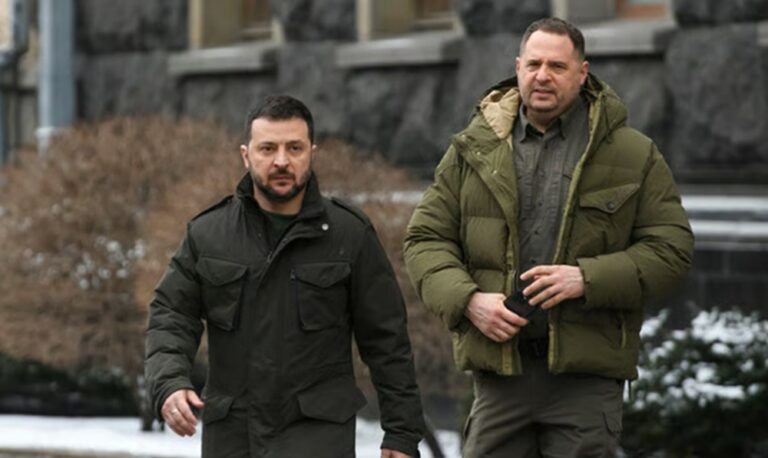 Zelenski anuncia la renuncia de su jefe de gabinete, Andrí Yermak