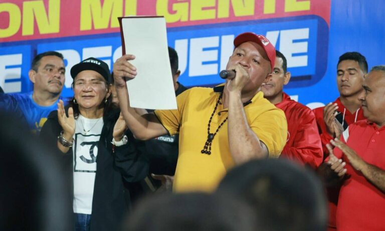 Ministro para las Comunas: “Hay un temor muy grande” de EE. UU. por liderazgo de Maduro