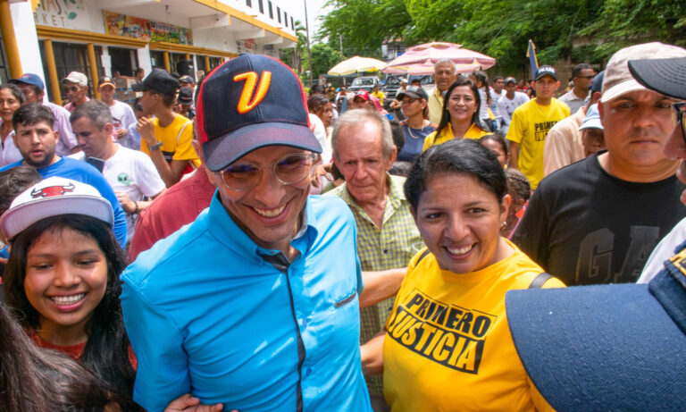 Primero Justicia acusa a Capriles de “servir” y “alinearse” con Maduro