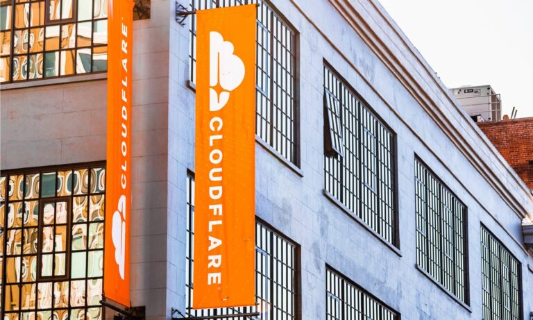 Cloudflare: Fallo en internet está "resuelto" y no hay indicios de ataque