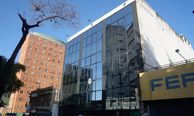 Petro habilita registro consular para colombianos en Venezuela en medio de tensiones