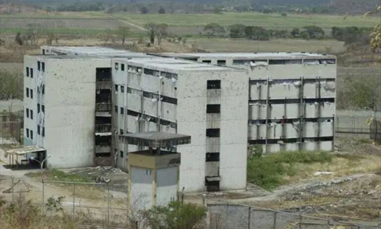 Observatorio de Prisiones denuncia intento de suicidio y malos tratos en Tocorón