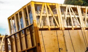 Gobernación inicia entrega de 500 transformadores de distribución