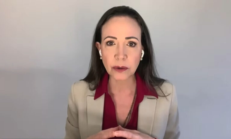 Machado avisa que Maduro “inició una guerra” y que Trump “la va a terminar”