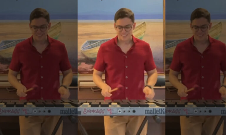 Margariteño toca la gaita zuliana con un instrumento poco común