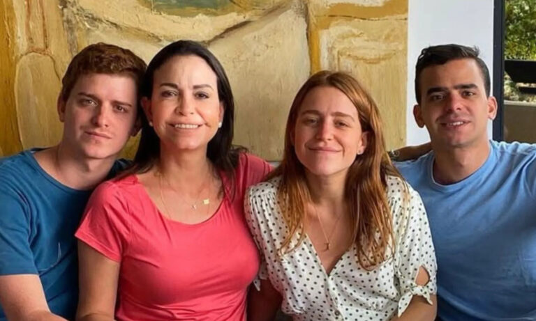 Machado: “Pronto reuniremos a nuestras familias para siempre”