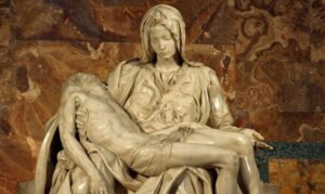 El Vaticano concluye que María no es "corredentora" tras larga disputa teológica