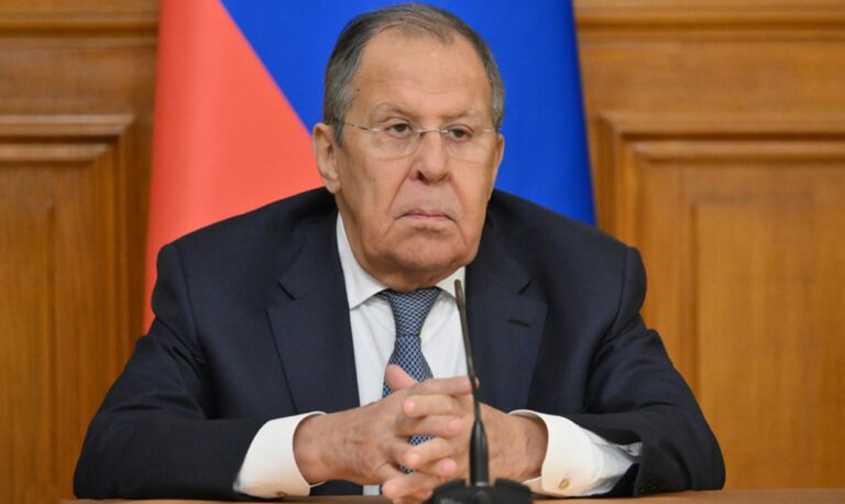 Lavrov niega que el gobierno de Maduro solicitó ayuda militar a Rusia