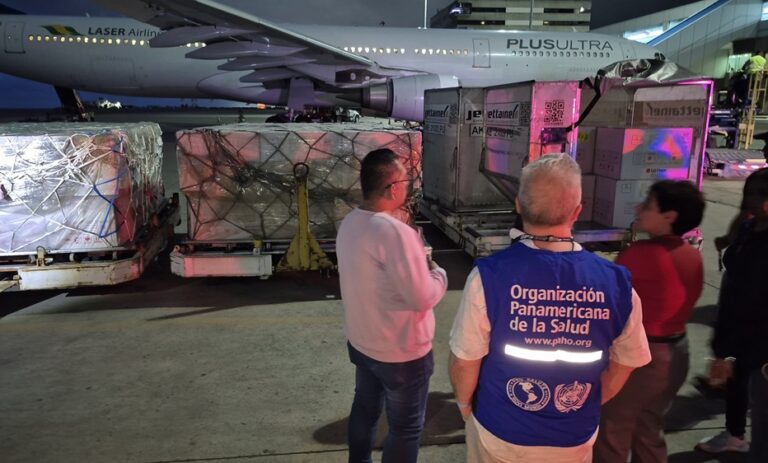 Llegan al país 850.000 dosis de vacuna contra la polio procedentes de Corea del Sur