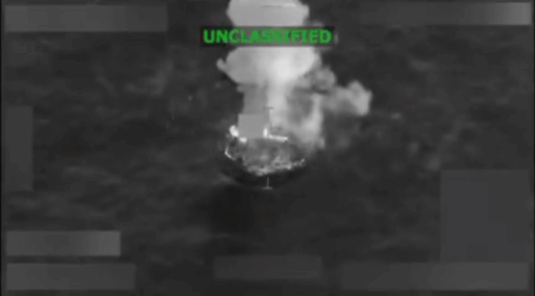 EE. UU. ataca 2 lanchas en el Pacífico y deja 6 "narcoterroristas" muertos