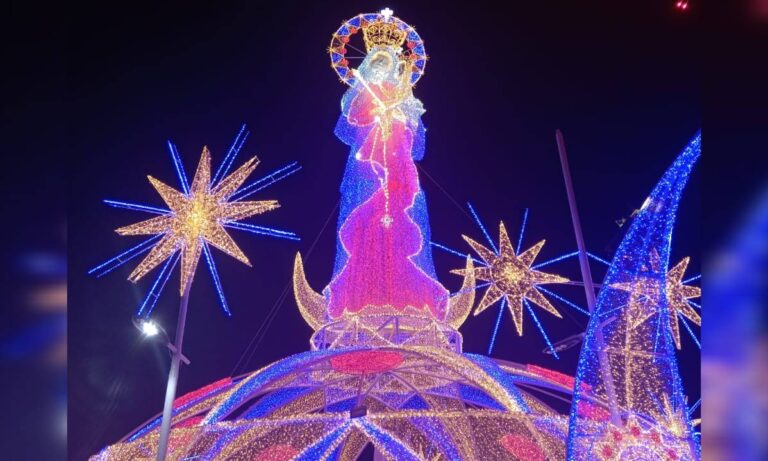 Marabinos celebran el tradicional encendido de luces de Bella Vista