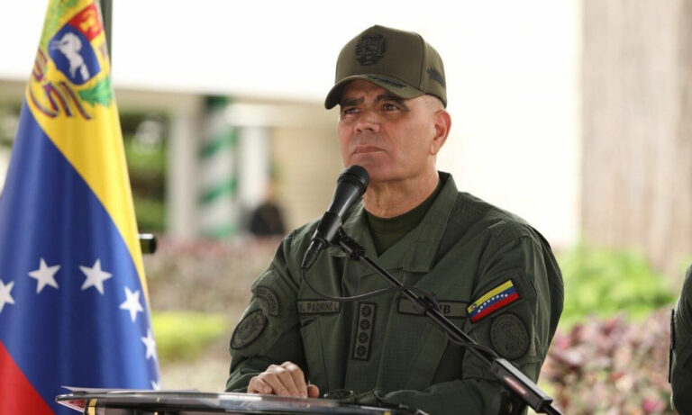 Padrino López rechaza ejercicios militares de EE. UU. en Trinidad: “Basta de amenazas”