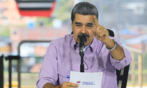 Maduro califica de “piratería de corsarios” la confiscación de petroleros por EE. UU.