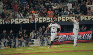 Águilas apalea 14-3 a Leones con siete impulsadas de Chourio