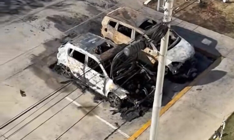 Ultras queman carro de árbitro del Futve y la FVF “rechaza la violencia”