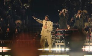 Bad Bunny lidera lista Billboard de los 50 mejores álbumes de 2025 con “DtMF”