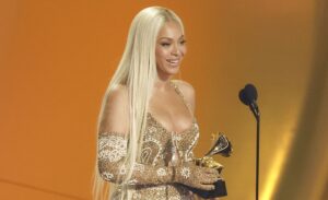 Beyoncé alcanza estatus de multimillonaria y entra en la lista de Forbes