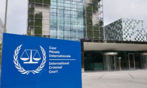 Argentina exige a la CPI “acción inmediata” y Venezuela lo acusa de “falso defensor” de derechos