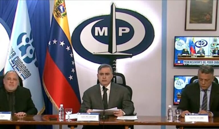 El Poder Ciudadano repudia la "aberrante amenaza" de Trump tras anuncio de bloqueo