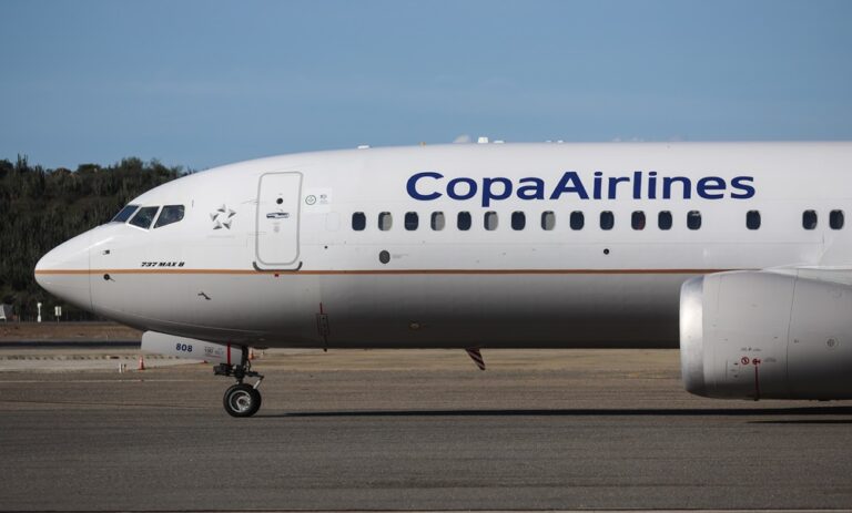 Gobierno espera que Wingo y Copa reinicien vuelos en 48 horas