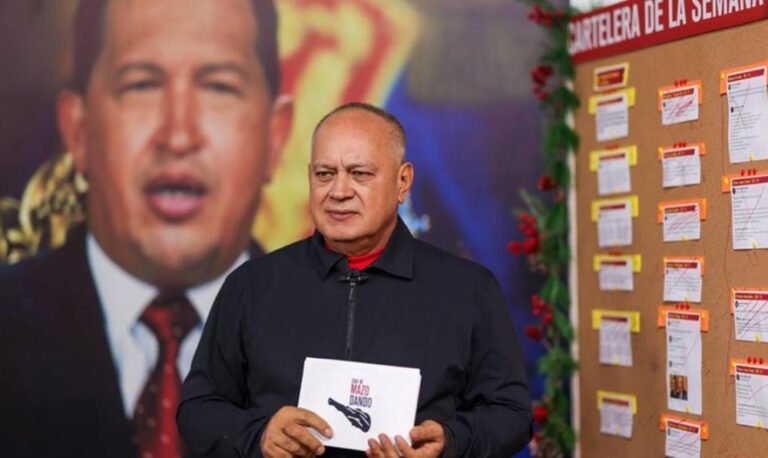Cabello reporta 1.474 vuelos en el país pese a "amenaza" de EE. UU.