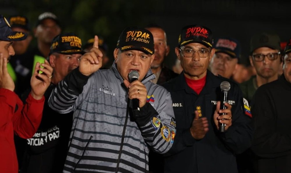 Gobierno advierte a Trinidad y Tobago que responderá si presta su territorio para ataque