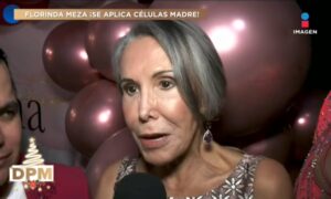 Florinda Meza se corta un pedazo de oreja para tratamiento rejuvenecedor