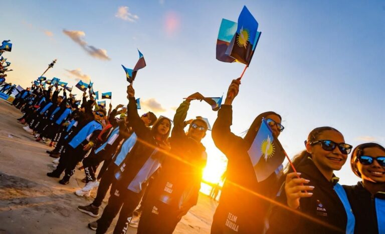 Gobernador abandera delegación del Zulia que participará en los Judenacom 2025