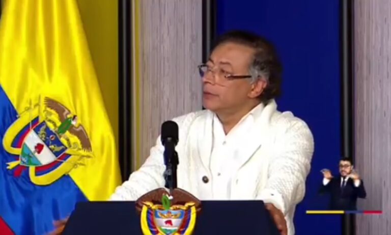 Petro: Maduro no debe dar órdenes a los militares de Colombia