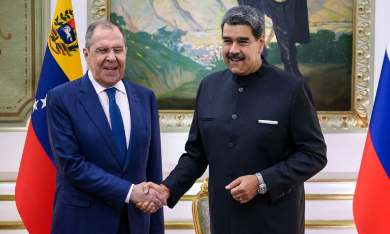 Rusia dará “toda cooperación y apoyo” a Maduro ante “bloqueos” de EE. UU.