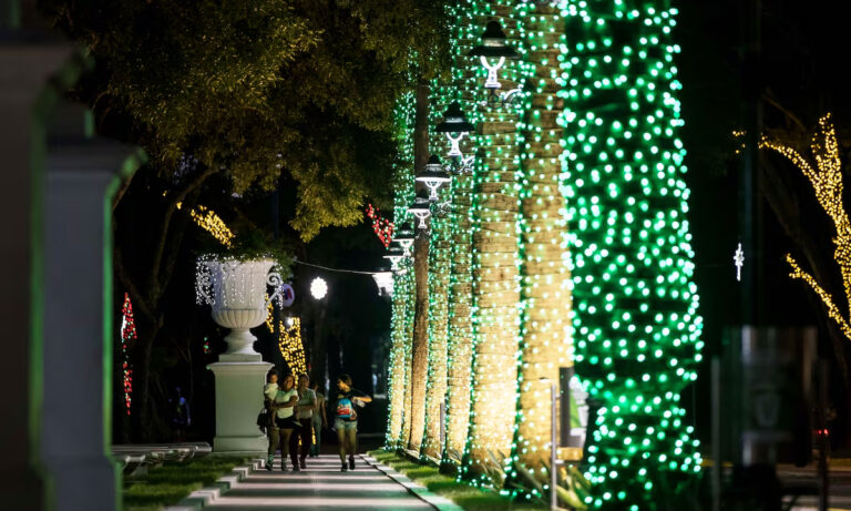 Maduro tras “recorrido nocturno” navideño: “Caracas está modo rumba retumba”