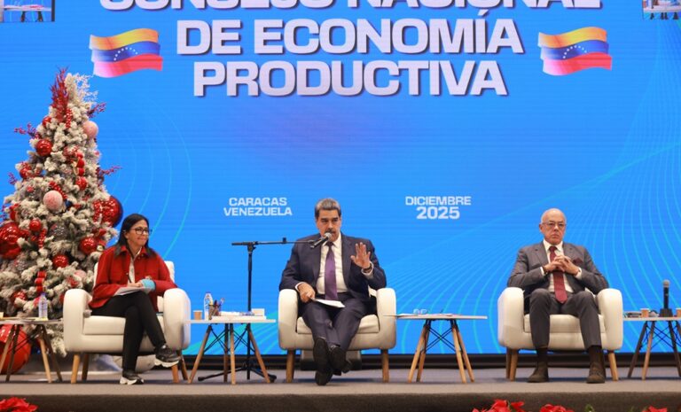 Maduro prevé que el PIB crezca un 9 % en 2025 pese a la "agresión económica"
