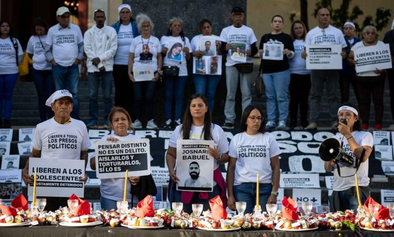 Piden la liberación de todos los presos políticos tras excarcelaciones