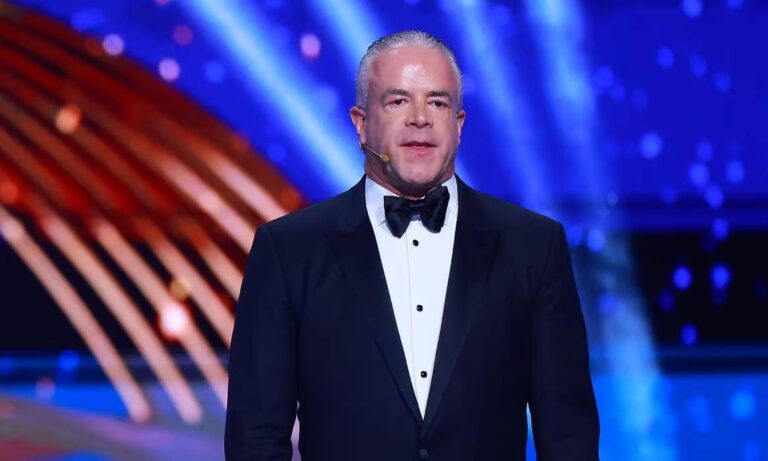 Bloquean en México cuentas bancarias de Raúl Rocha, dueño de Miss Universo