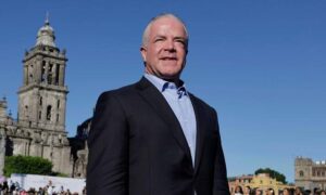 Emiten nueva orden de aprehensión en contra de Raúl Rocha, dueño de Miss Universo