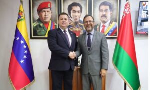 Venezuela y Bielorrusia discuten sobre las “acciones bélicas” de EE. UU. en el Caribe