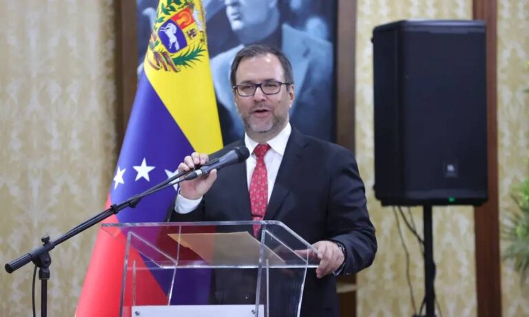 Canciller Gil recibe a Laura Dogu para avanzar en una agenda bilateral con EE. UU.